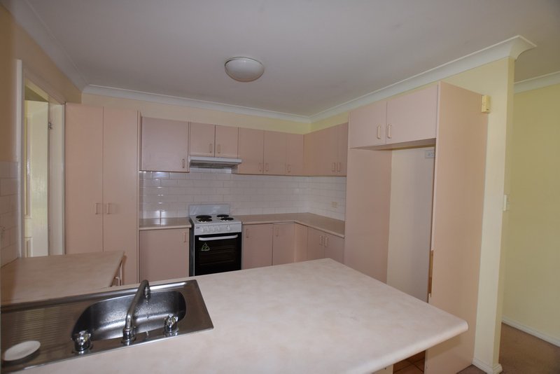 Photo - 54 Turner Crescent, Orange NSW 2800 - Image 3