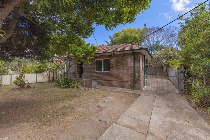 54 Vicliffe Avenue, Campsie NSW 2194