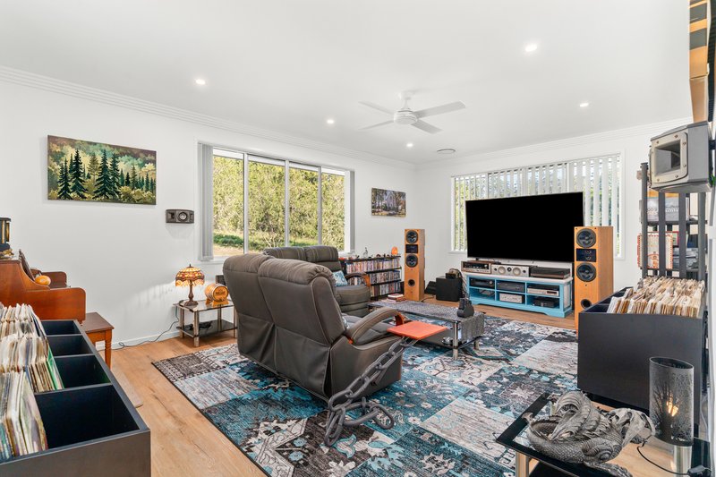 Photo - 54 Vise Road, Forest Glen QLD 4556 - Image 12