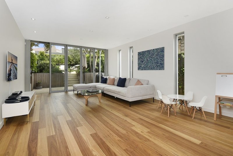 Photo - 54 Wallis Parade, North Bondi NSW 2026 - Image 2