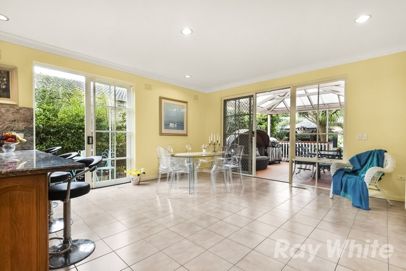 Photo - 54 Watsons Road, Glen Waverley VIC 3150 - Image 5