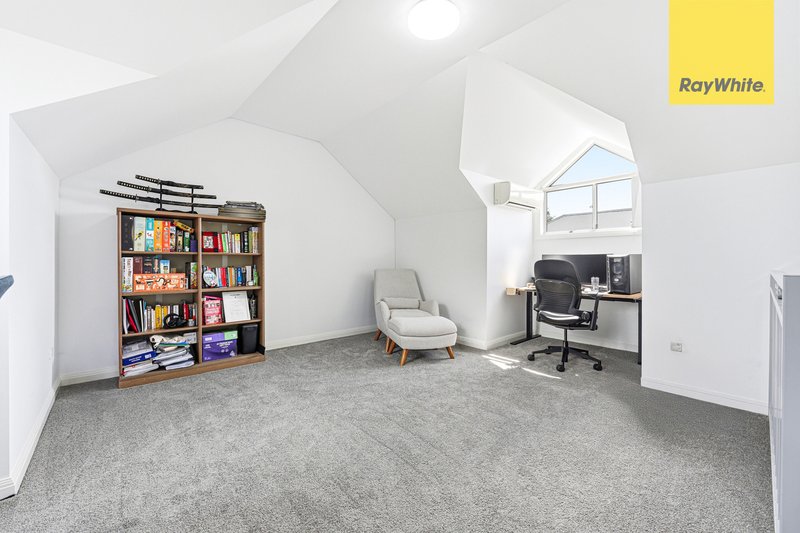 Photo - 5/4 Waugh Avenue, North Parramatta NSW 2151 - Image 13