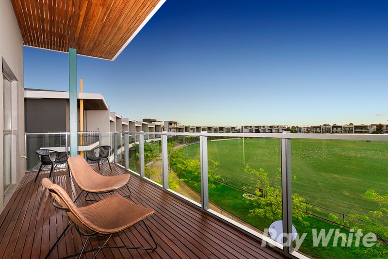 Photo - 54 Waverley Park Drive, Mulgrave VIC 3170 - Image 11