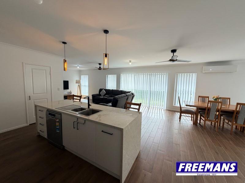 Photo - 54 Webster Street, Kingaroy QLD 4610 - Image 17