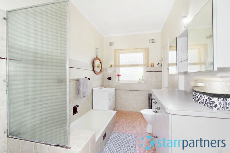 Photo - 54 Windsor Road, Merrylands NSW 2160 - Image 9