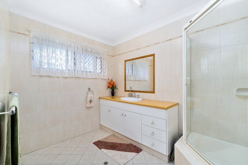 Photo - 54 Yalumba Street, Carseldine QLD 4034 - Image 18