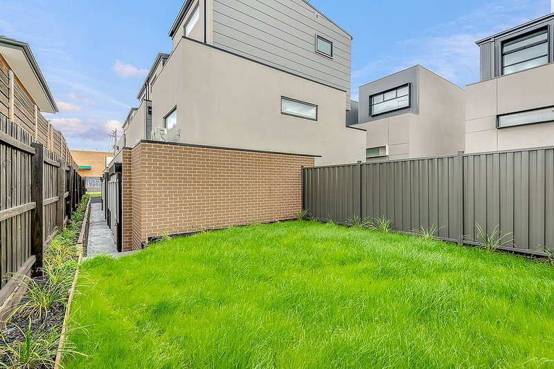 Photo - 5/4 York Street, Pascoe Vale South VIC 3044 - Image 12