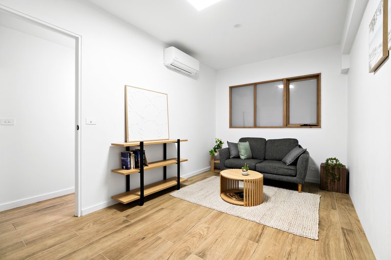 Photo - 5/40 Bell Street, Coburg VIC 3058 - Image 2
