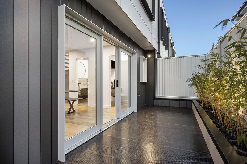 Photo - 5/40 Bell Street, Coburg VIC 3058 - Image 11