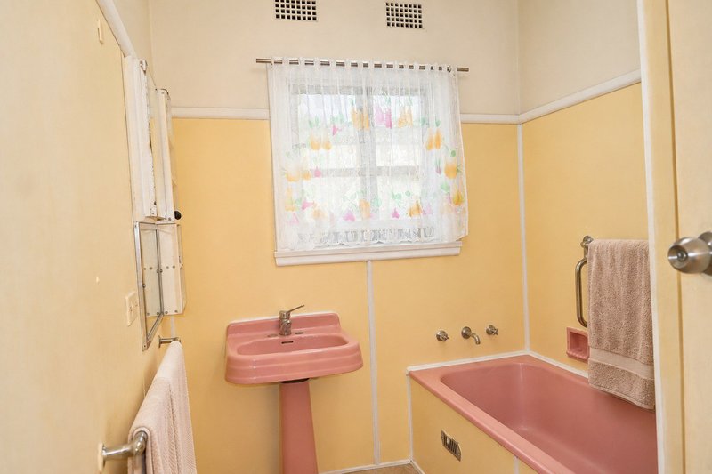 Photo - 540 The Horsley Drive, Smithfield NSW 2164 - Image 12