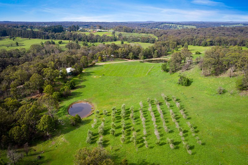 Photo - 540 Tugalong Road, Canyonleigh NSW 2577 - Image 13