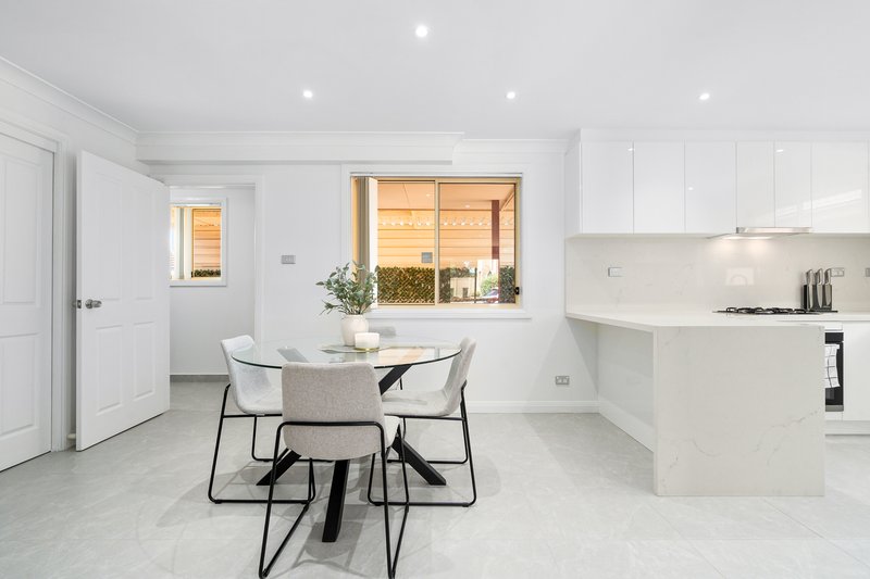 Photo - 5/41-43 Stanbrook Street, Fairfield Heights NSW 2165 - Image 4