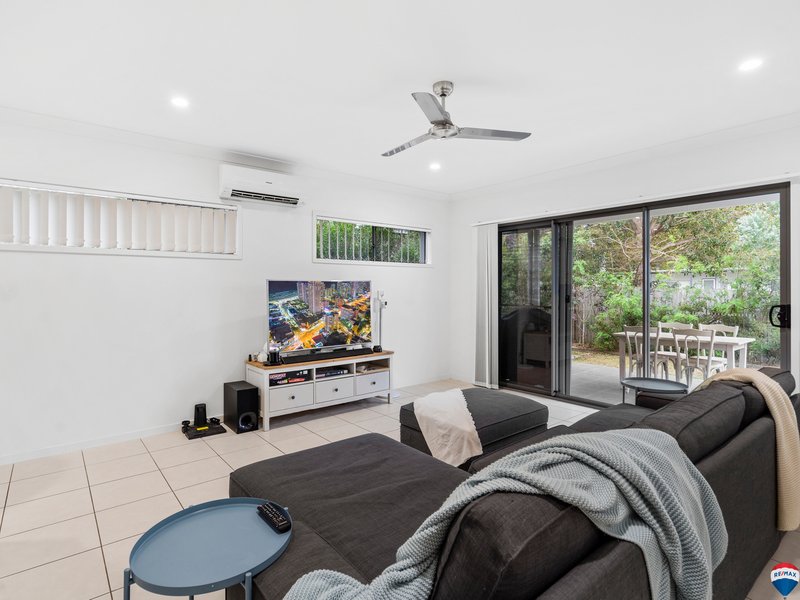 Photo - 5/41-45 Benfer Road, Victoria Point QLD 4165 - Image 4