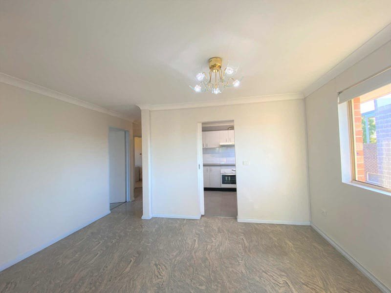 Photo - 5/41 Macarthur Street, Parramatta NSW 2150 - Image 2