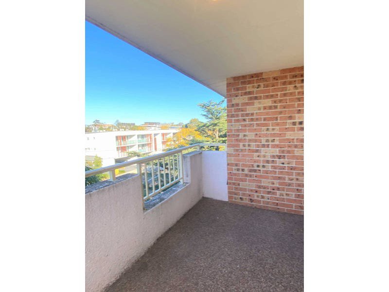 Photo - 5/41 Macarthur Street, Parramatta NSW 2150 - Image 4