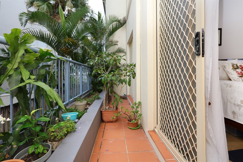 Photo - 5/416 Marine Parade, Biggera Waters QLD 4216 - Image 17