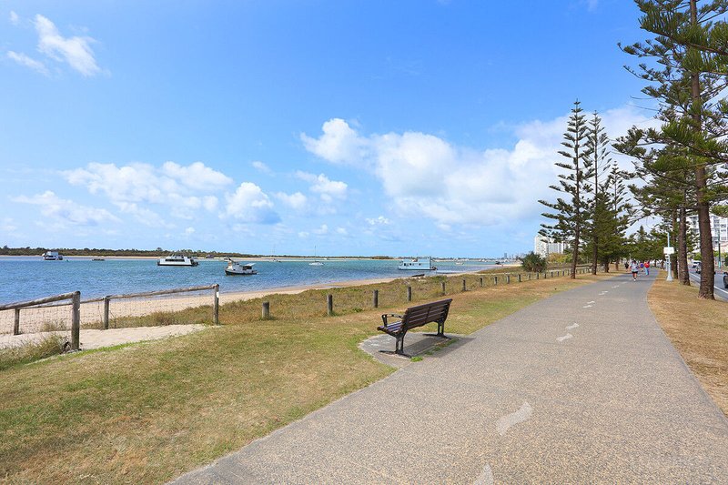 Photo - 5/416 Marine Parade, Biggera Waters QLD 4216 - Image 21
