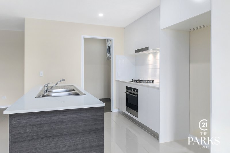 Photo - 54/2-10 Tyler Street, Campbelltown NSW 2560 - Image 5
