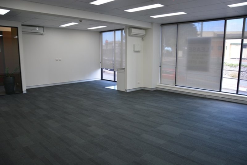 Photo - 5/42-44 King Street, Caboolture QLD 4510 - Image 3
