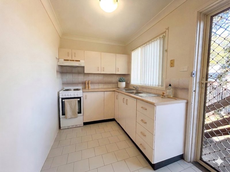 Photo - 5/42 Methven Street, Mount Druitt NSW 2770 - Image 3