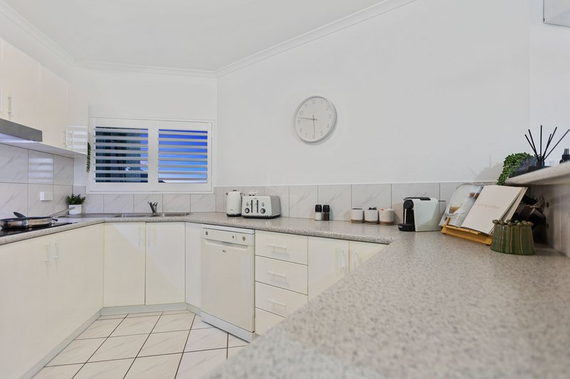 Photo - 5/42 Moore Street, Trinity Beach QLD 4879 - Image 13