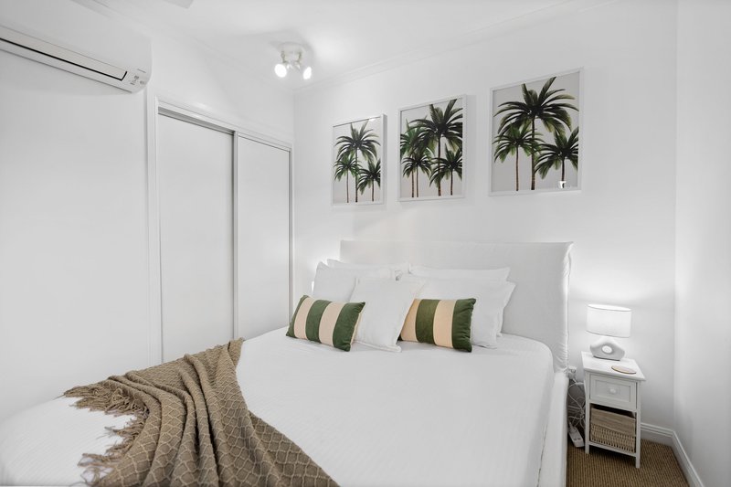 Photo - 5/42 Moore Street, Trinity Beach QLD 4879 - Image 18