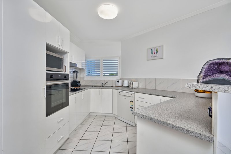 Photo - 5/42 Moore Street, Trinity Beach QLD 4879 - Image 3