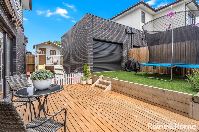 Photo - 5/42 Pasley Street, Sunbury VIC 3429 - Image 7