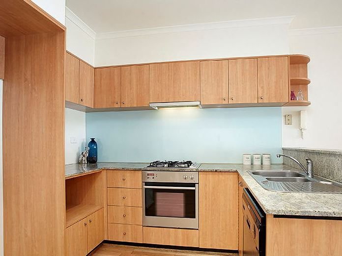 Photo - 5/42 Wests Road, Maribyrnong VIC 3032 - Image 4