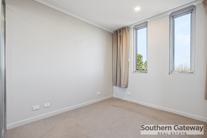 Photo - 54/24 Flinders Lane, Rockingham WA 6168 - Image 3