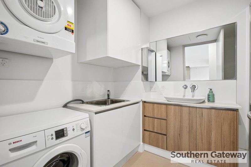 Photo - 54/24 Flinders Lane, Rockingham WA 6168 - Image 5