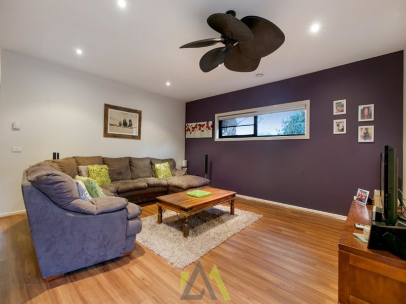 Photo - 5/428 Mcclelland Drive, Langwarrin VIC 3910 - Image 5