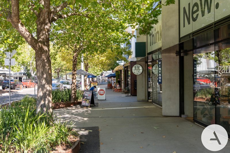 Photo - 54/28 Mort Street, Braddon ACT 2612 - Image 12