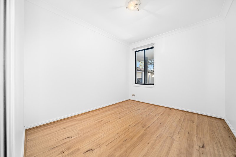 Photo - 5/43-45 Stapleton Street, Wentworthville NSW 2145 - Image 4
