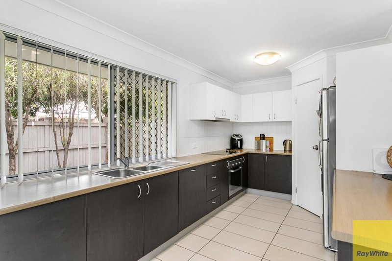 Photo - 5/43 Brisbane Crescent, Deception Bay QLD 4508 - Image 5