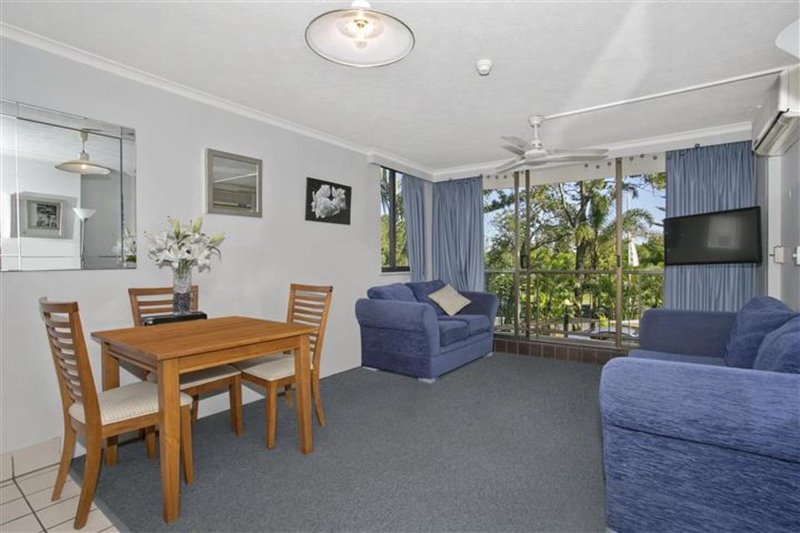 Photo - 5/43 Enderley Avenue, Surfers Paradise QLD 4217 - Image 2