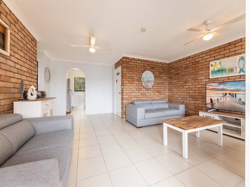 Photo - 5/43 Lower Gay Terrace, Caloundra QLD 4551 - Image 6