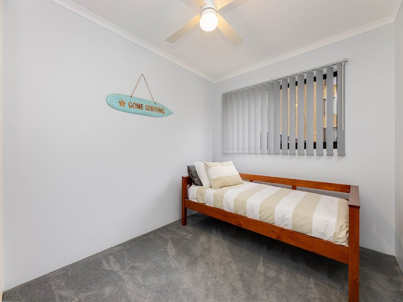 Photo - 5/43 Lower Gay Terrace, Caloundra QLD 4551 - Image 9