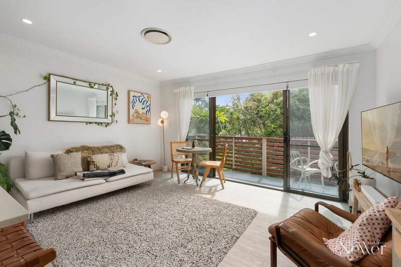 Photo - 5/43 Tingira Crescent, Sunrise Beach QLD 4567 - Image 7
