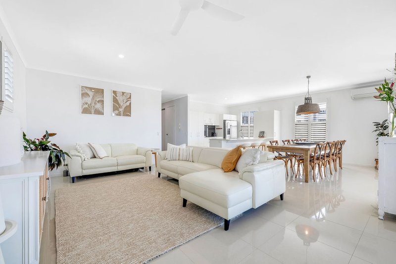 Photo - 5/44 Burnett Street, Mooloolaba QLD 4557 - Image 2