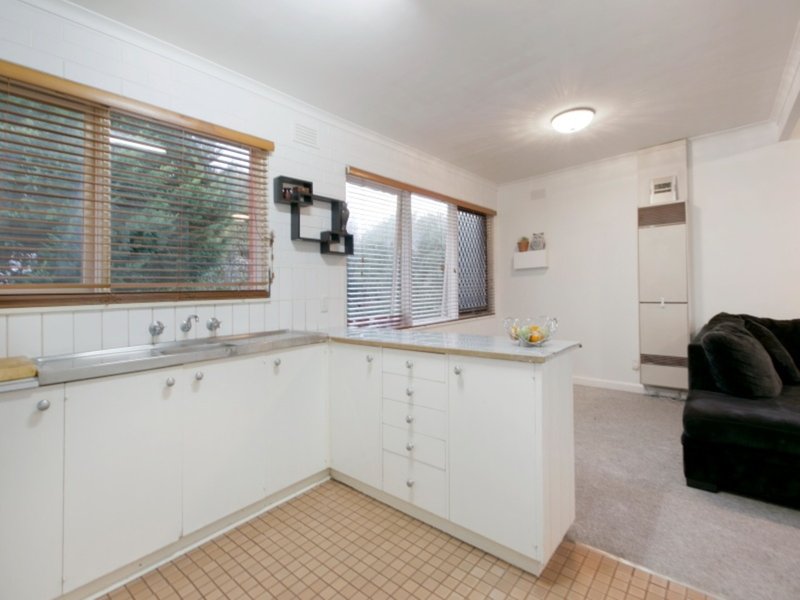 Photo - 5/44 Petrie Street, Frankston VIC 3199 - Image 4