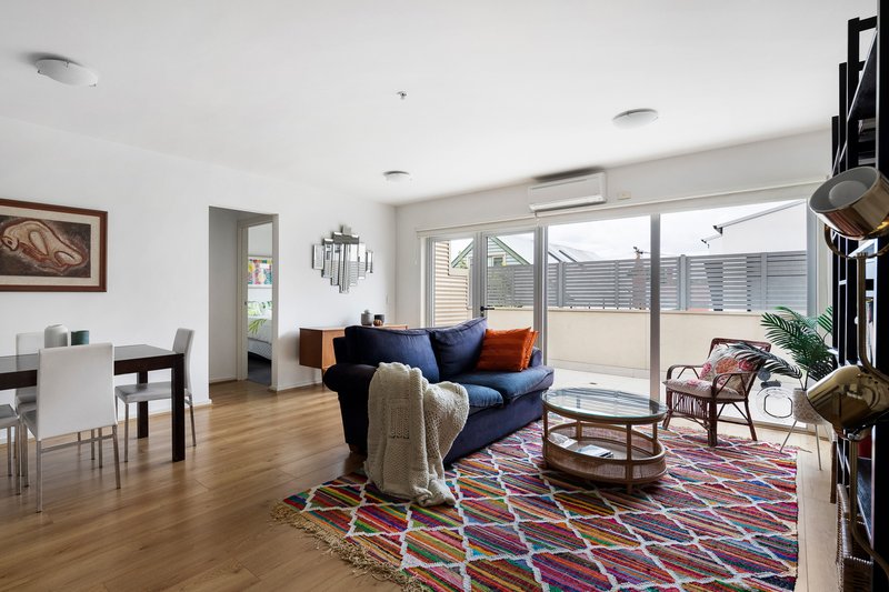 Photo - 5/442 High Street, Northcote VIC 3070 - Image 2