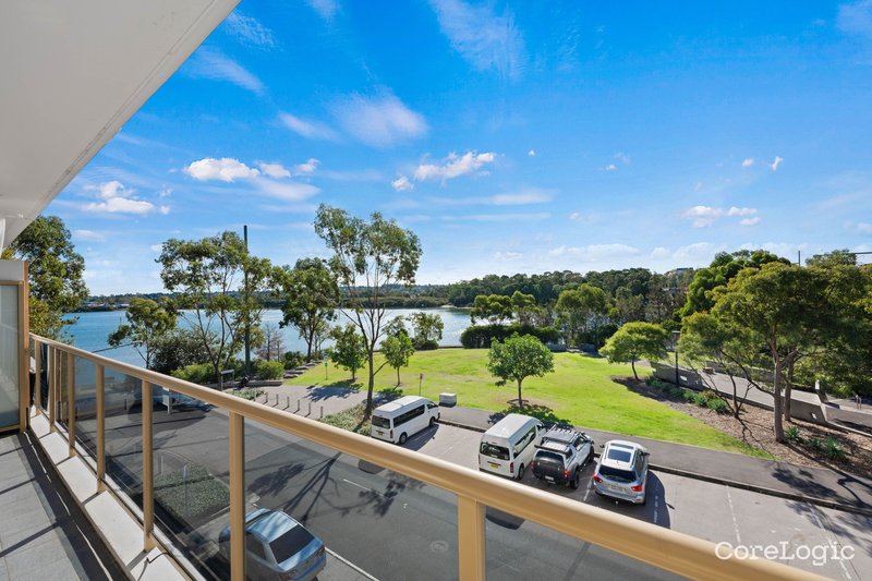 Photo - 544/2 Mill Park Street, Rhodes NSW 2138 - Image 4