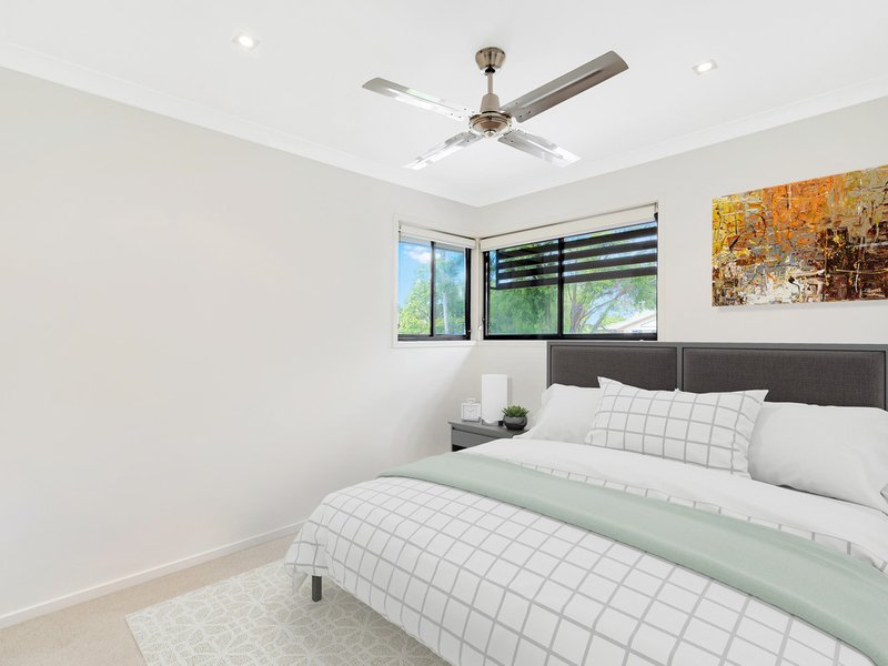 Photo - 5/445 Pine Ridge Road, Runaway Bay QLD 4216 - Image 18