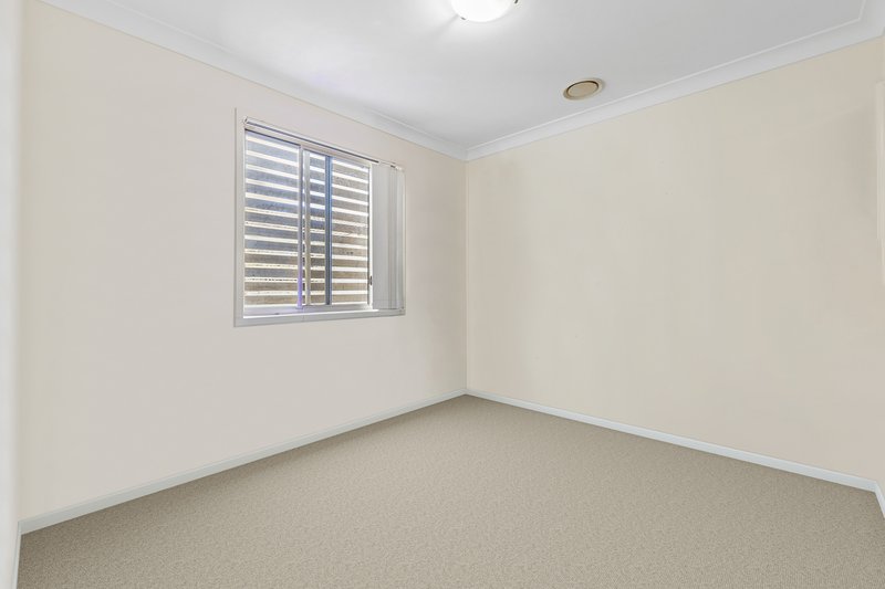 Photo - 54/48-54 Fleet Drive, Kippa-Ring QLD 4021 - Image 12