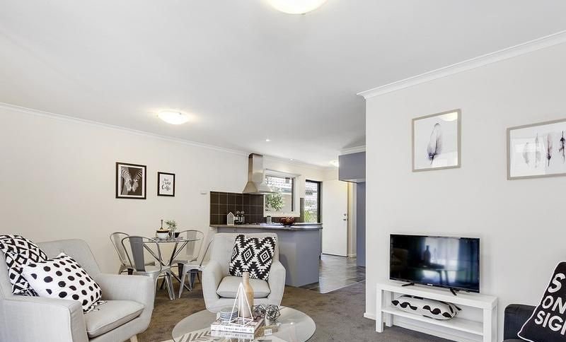 Photo - 5/45-47 Arlington Street, Ringwood VIC 3134 - Image 3