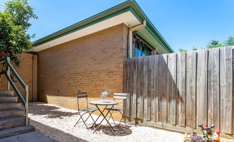 Photo - 5/45-47 Arlington Street, Ringwood VIC 3134 - Image 5