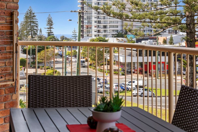 Photo - 5/45 Mclean Street, Coolangatta QLD 4225 - Image 3