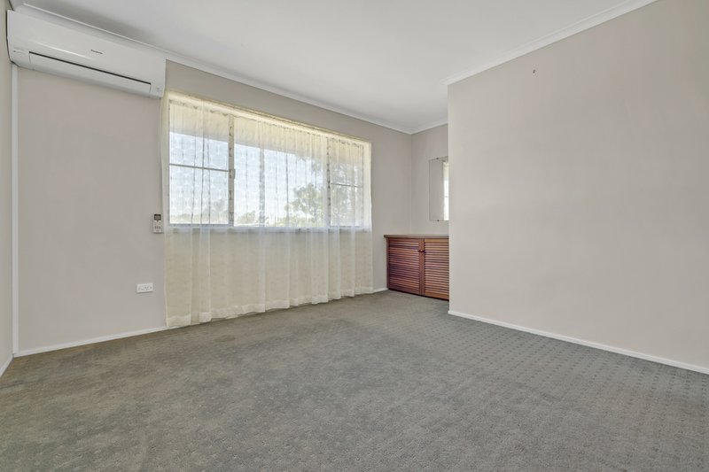 Photo - 5/45 O'Connell Street, Barney Point QLD 4680 - Image 10