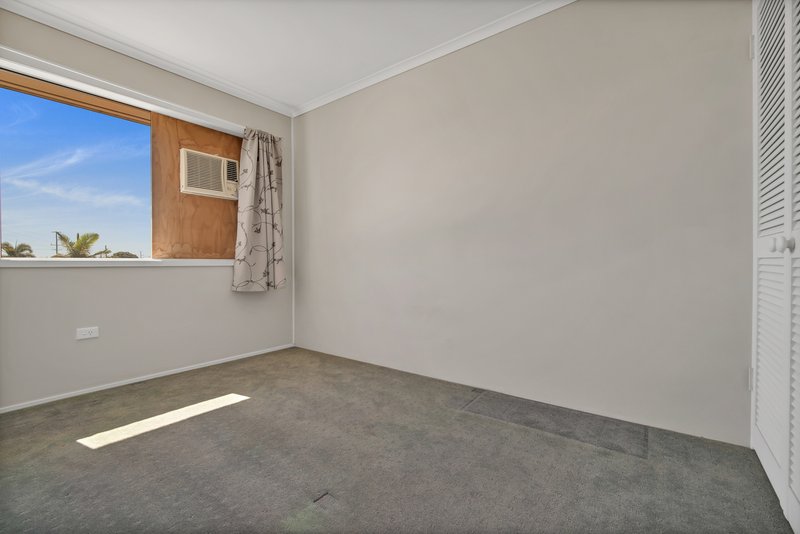 Photo - 5/45 O'Connell Street, Barney Point QLD 4680 - Image 11